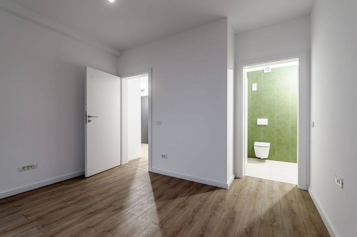 Vanzare apartament  3 CAMERE in Timisoara, Aradului, 69 mp