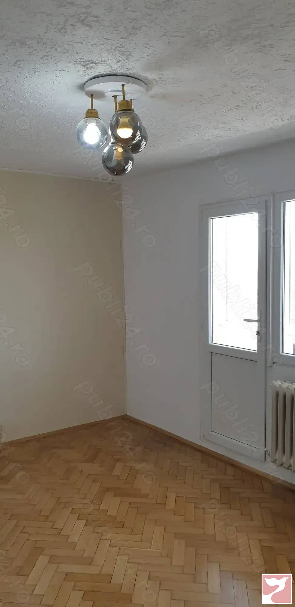 Vanzare apartament  3 CAMERE in Timişoara, Circumvaluțiunii, 63 mp