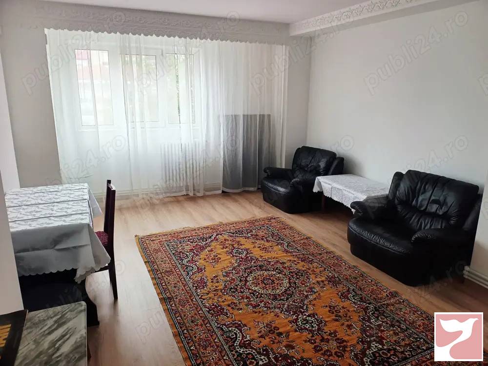Vanzare apartament  4 CAMERE in Botoşani, 80 mp