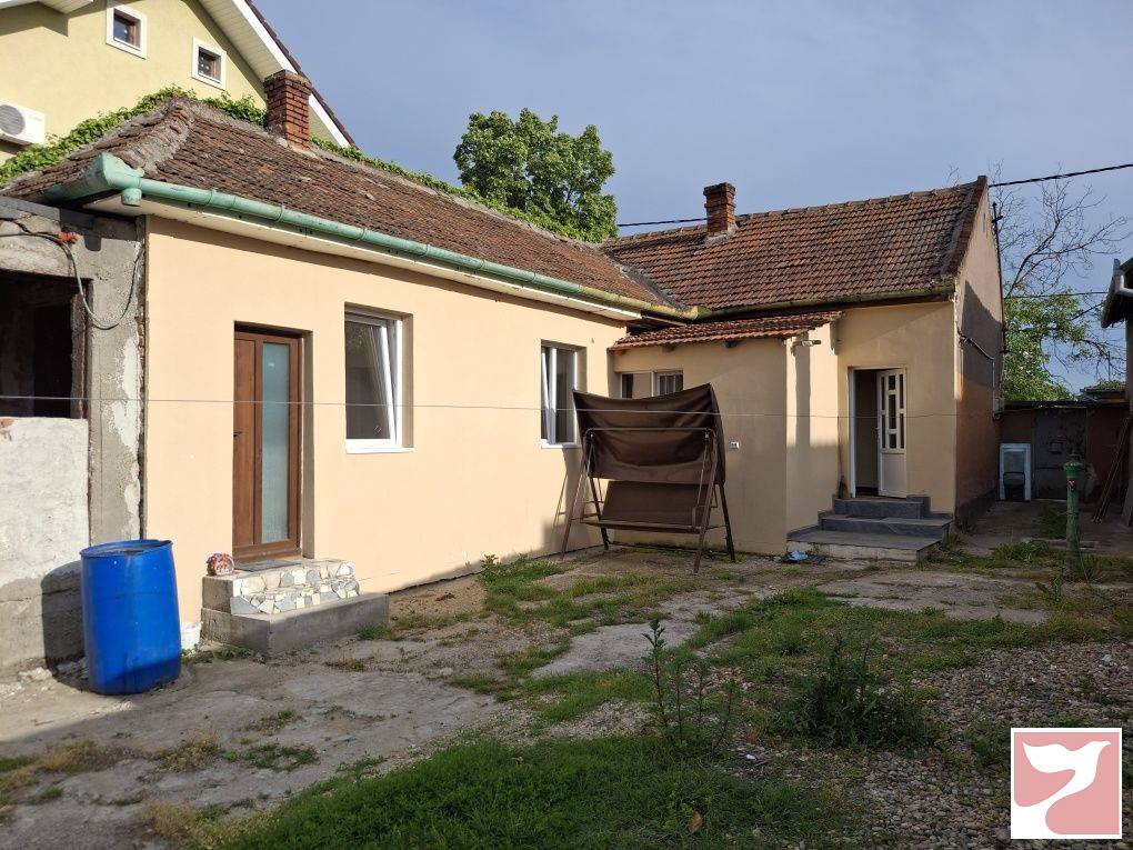 Vanzare casa/vila  3 CAMERE in Oradea, 120 mp