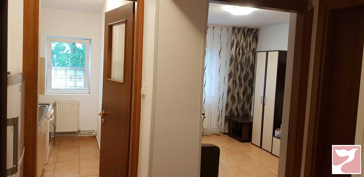 Vanzare apartament  1 CAMERA in Ploieşti, 28 mp