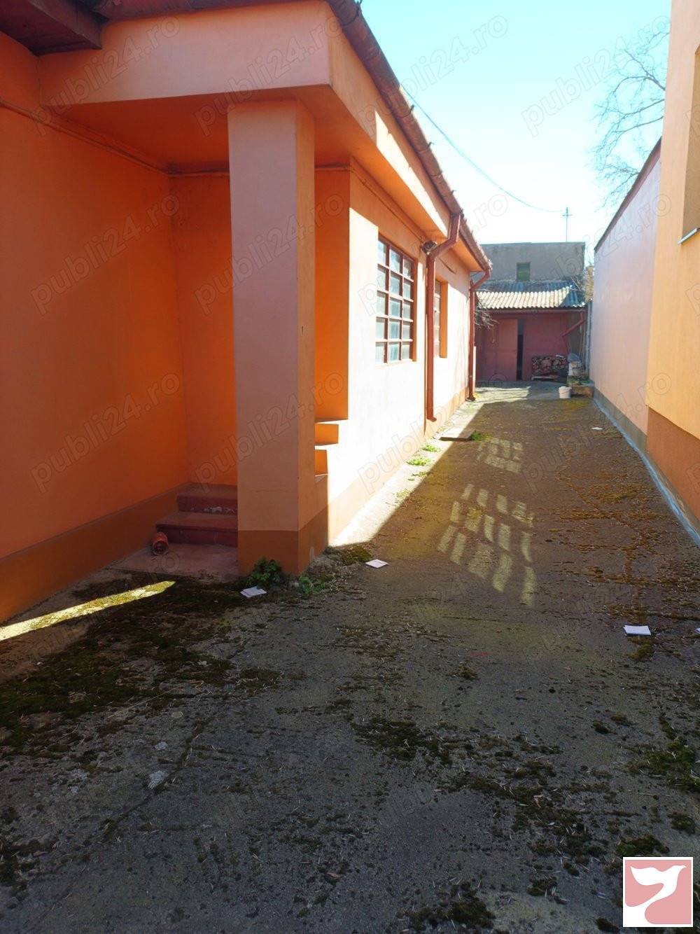 Vanzare casa/vila  3 CAMERE in Timişoara, Modern, 200 mp