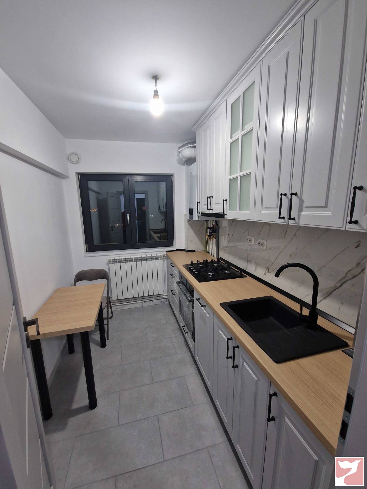 Vanzare apartament  3 CAMERE in Iaşi, Podul Roș, 60 mp