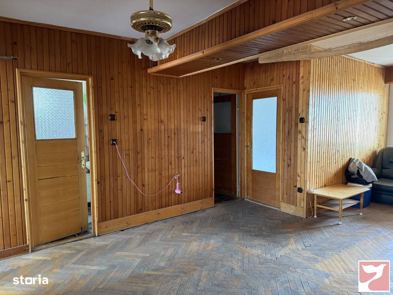 Vanzare apartament  4 CAMERE in Oradea, Central