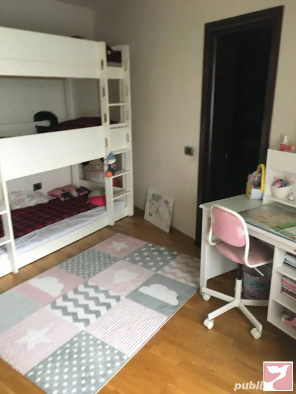 Vanzare apartament  3 CAMERE in Piatra-Neamţ, Văleni, 100 mp