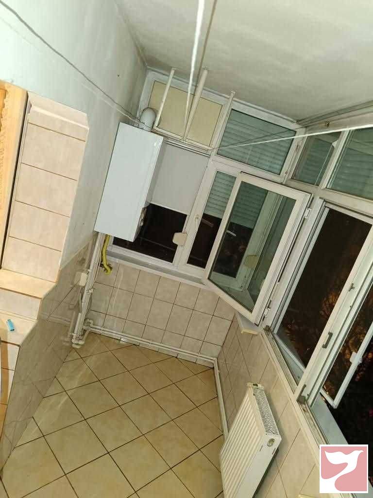 Vanzare apartament  3 CAMERE in Buzău, 72 mp