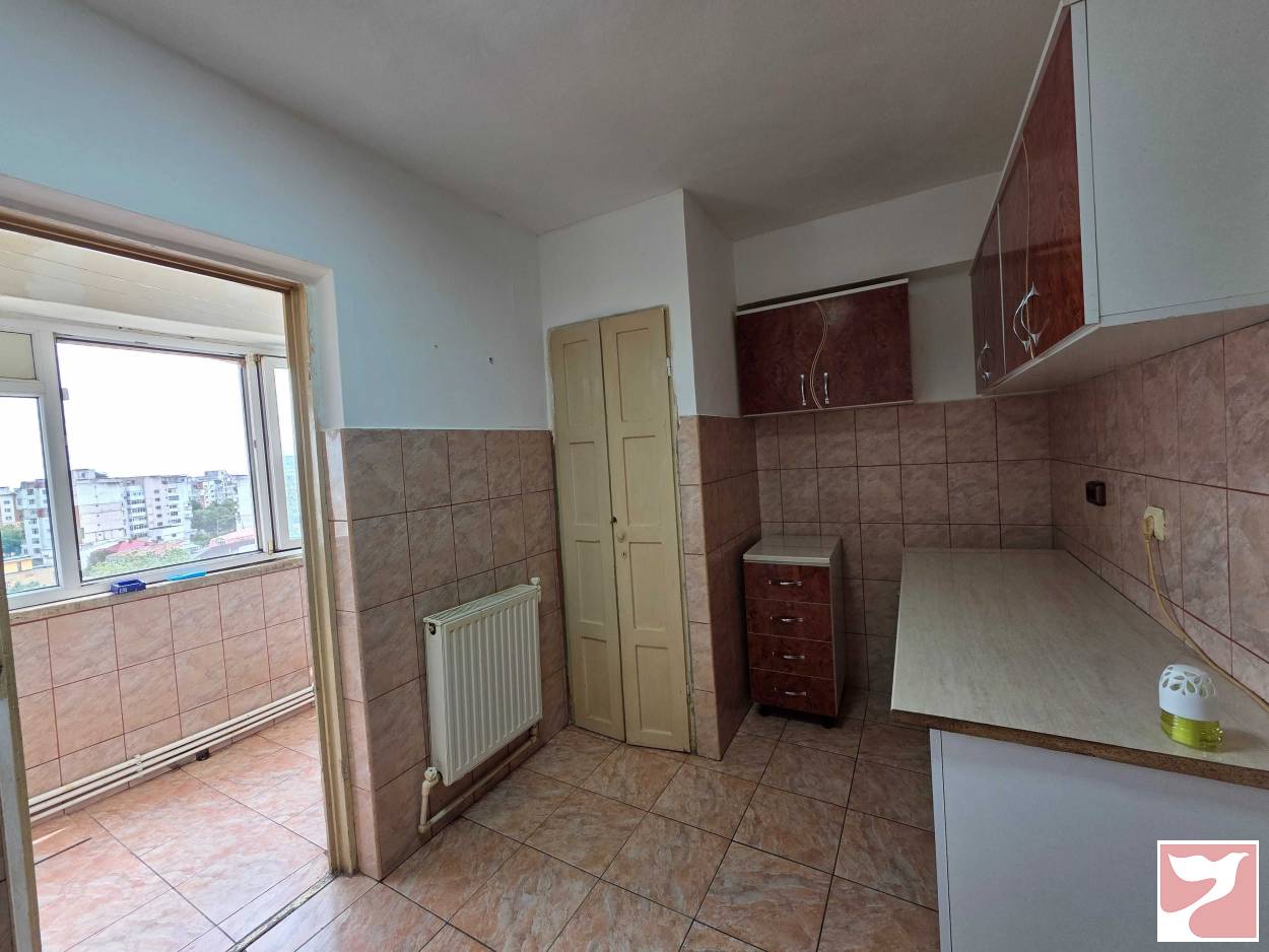 Vanzare apartament  3 CAMERE in Buzău, 67 mp