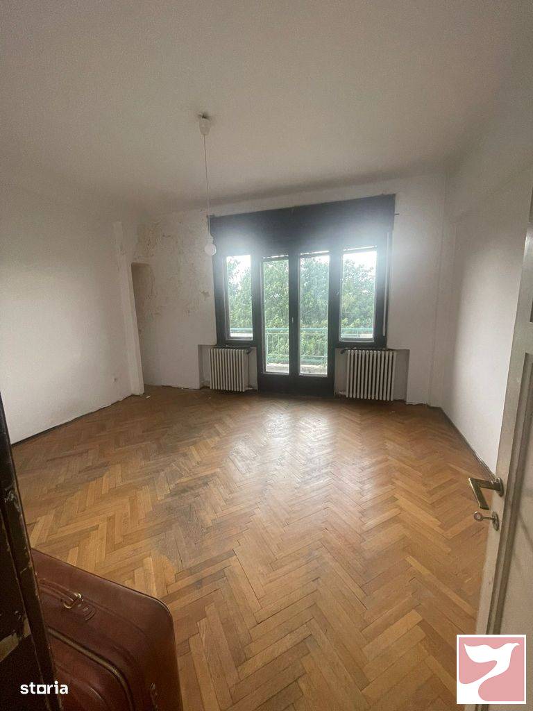 Vanzare apartament  4 CAMERE in Bucuresti, Cișmigiu