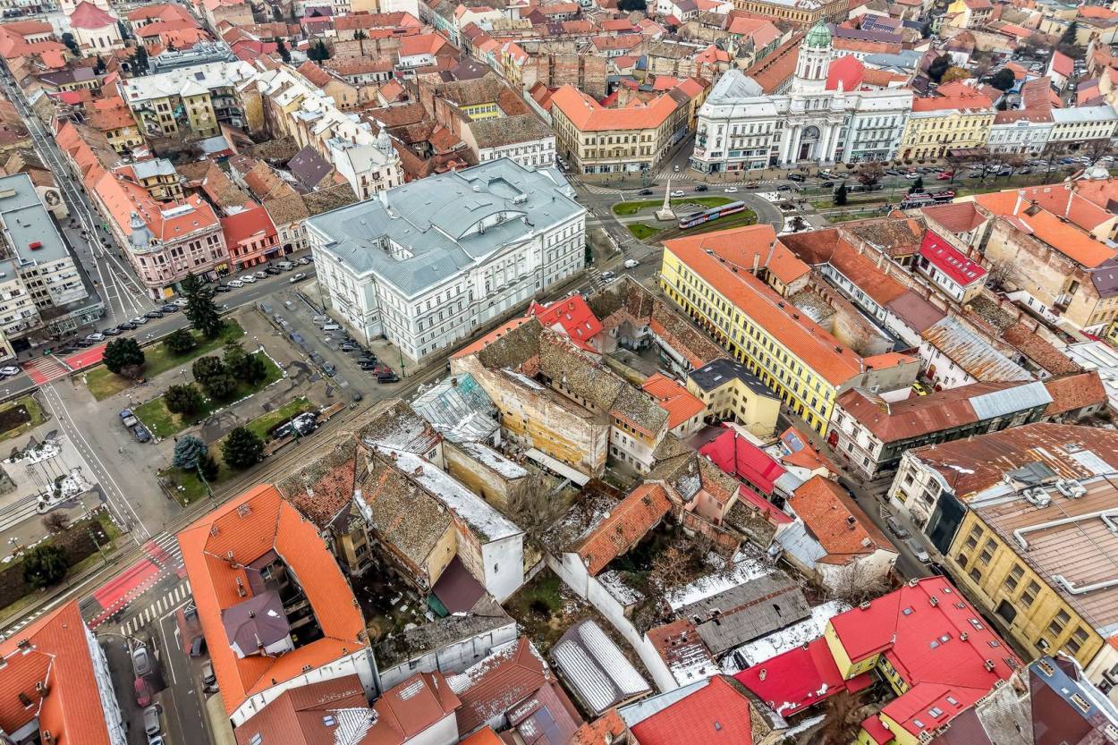 Vanzare spatiu comercial in Arad, Ultracentral, 1050 mp