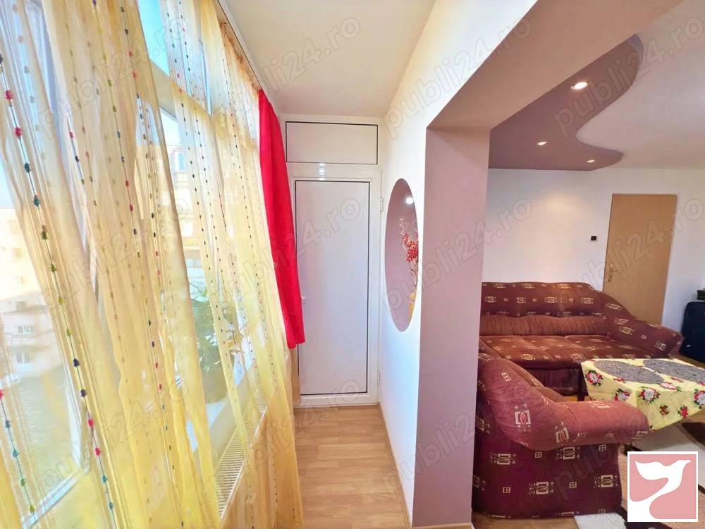 Vanzare apartament  3 CAMERE in Arad, 78 mp