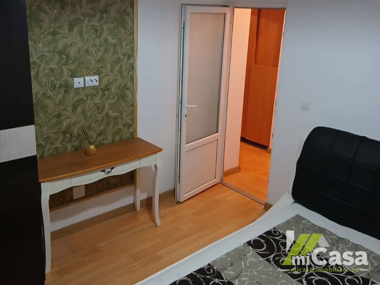 Inchiriere apartament  2 CAMERE in Galati, Micro 18, 45 mp