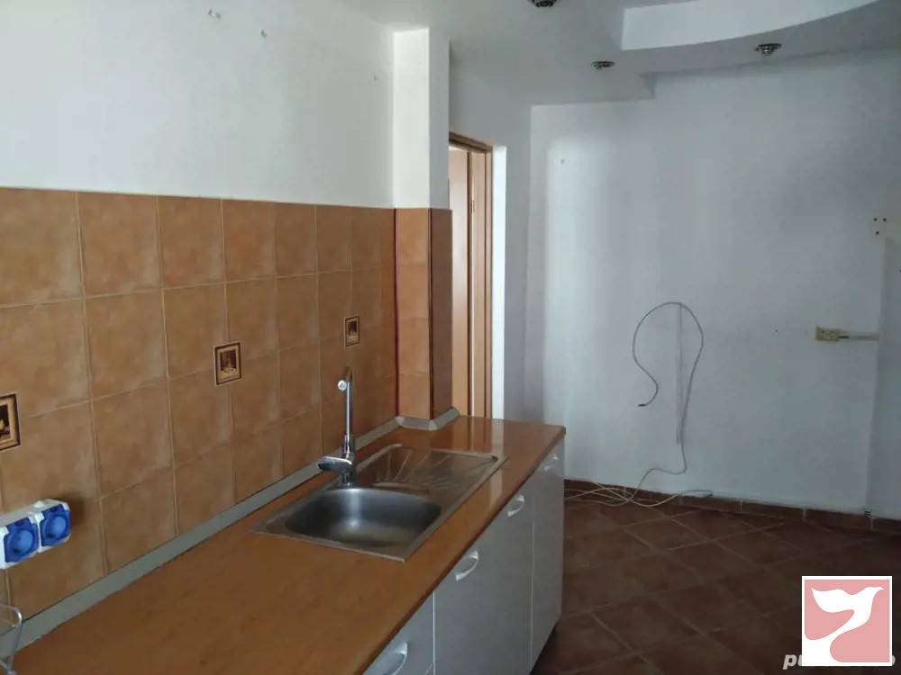 Vanzare apartament  2 CAMERE in Buzău, 51 mp