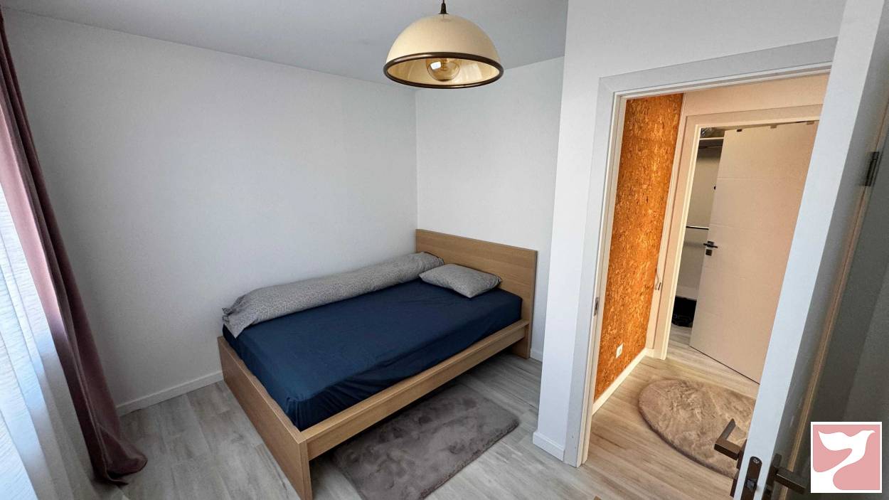 Vanzare casa/vila  3 CAMERE in Suceava, 80 mp