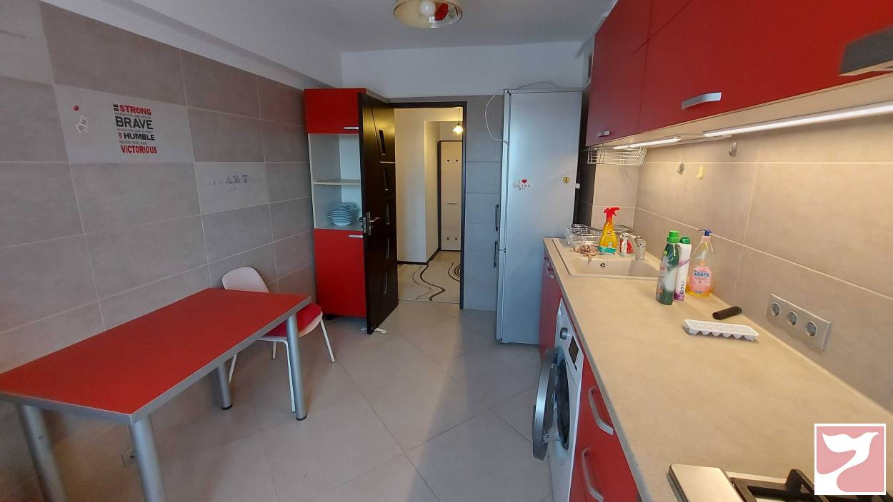 Inchiriere apartament  3 CAMERE in Ploieşti, 70 mp