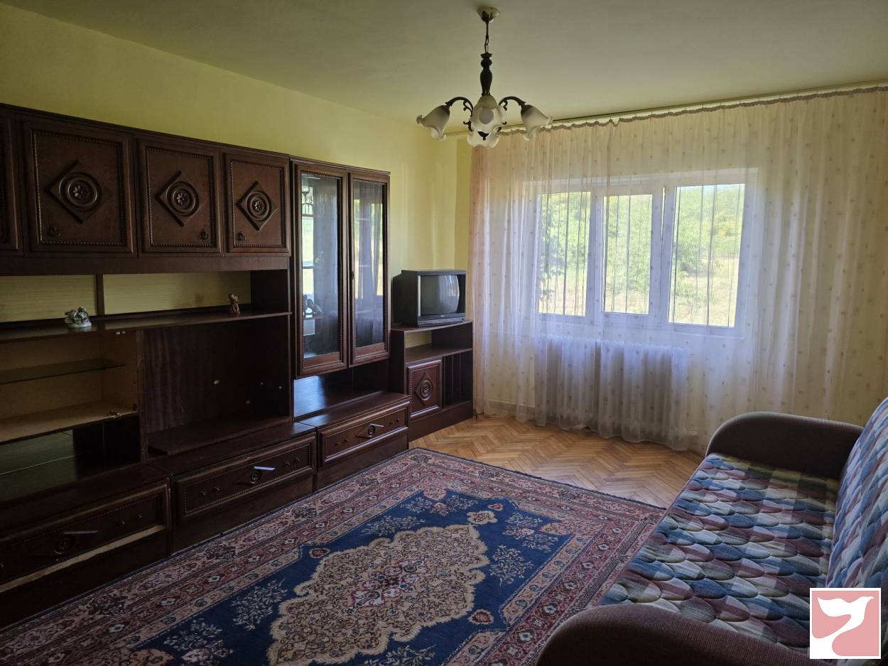 Inchiriere apartament  3 CAMERE in Oradea, 68 mp