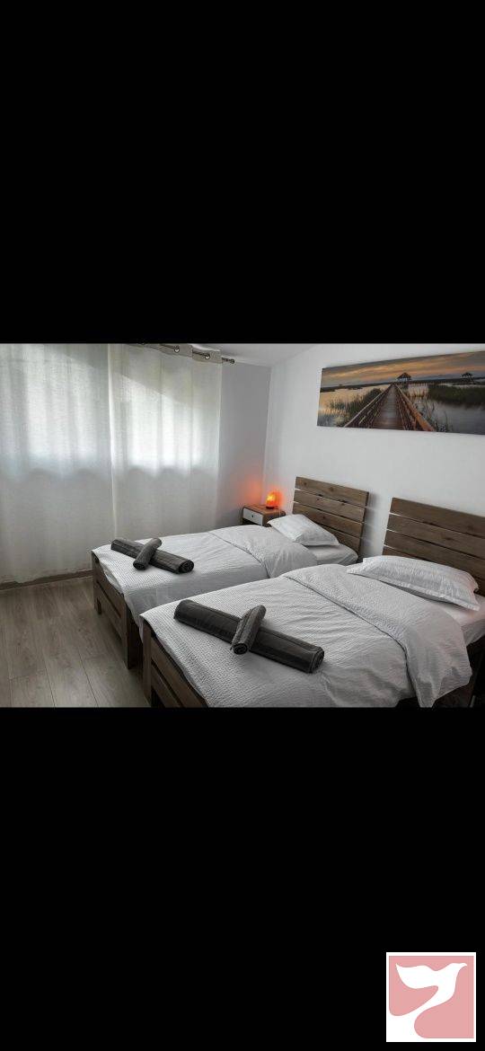 Inchiriere apartament  3 CAMERE in Oradea, 70 mp