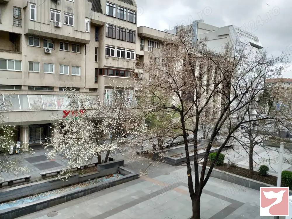 Vanzare apartament  4 CAMERE in Craiova, 100 mp