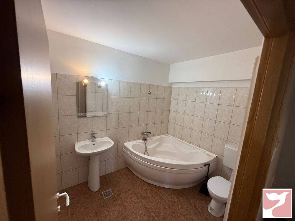 Inchiriere apartament  2 CAMERE in Piteşti