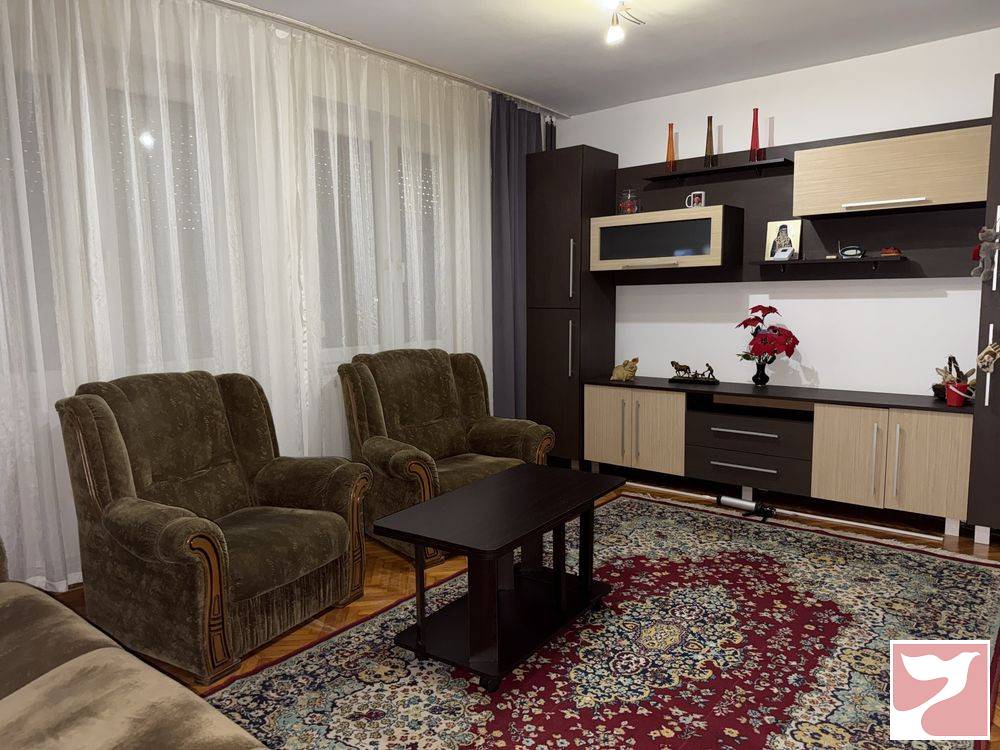 Inchiriere apartament  2 CAMERE in Arad, 65 mp