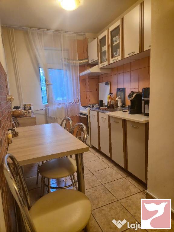 Vanzare apartament  3 CAMERE in Craiova, Craiovița Nouă, 56 mp