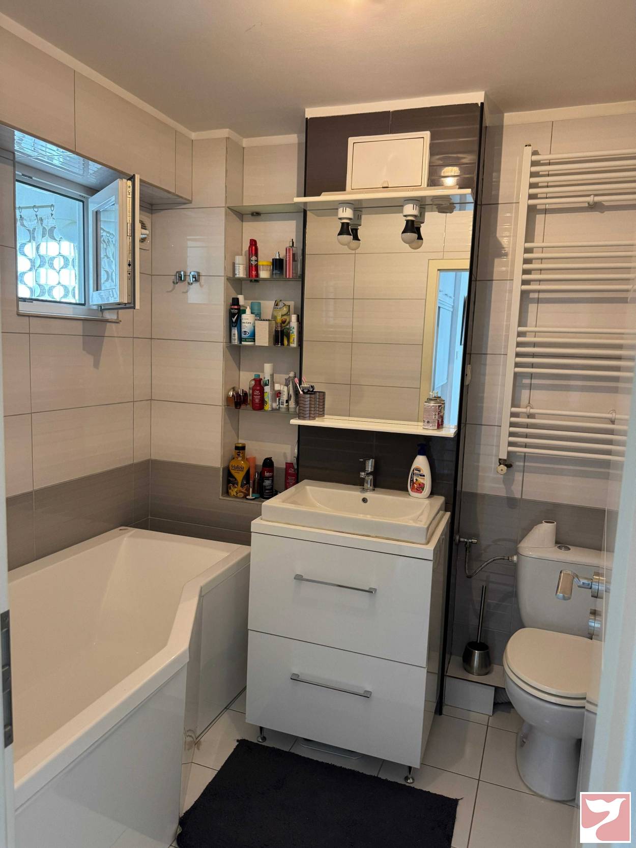 Inchiriere apartament  4 CAMERE in Timişoara, 95 mp