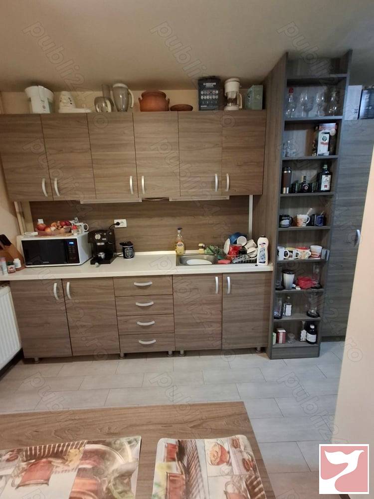Vanzare apartament  4 CAMERE in Oradea, 80 mp