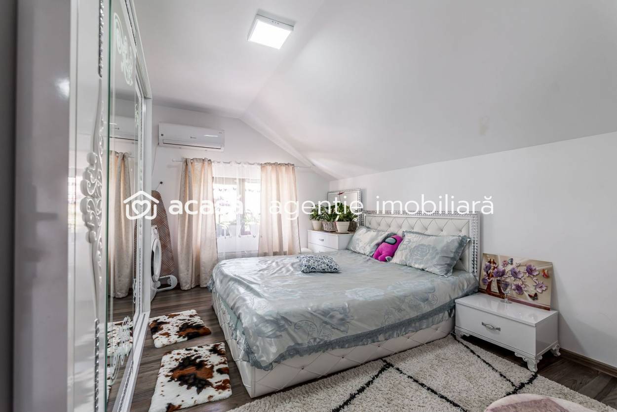 Vanzare apartament  3 CAMERE in Arad, Aurel Vlaicu, 72 mp