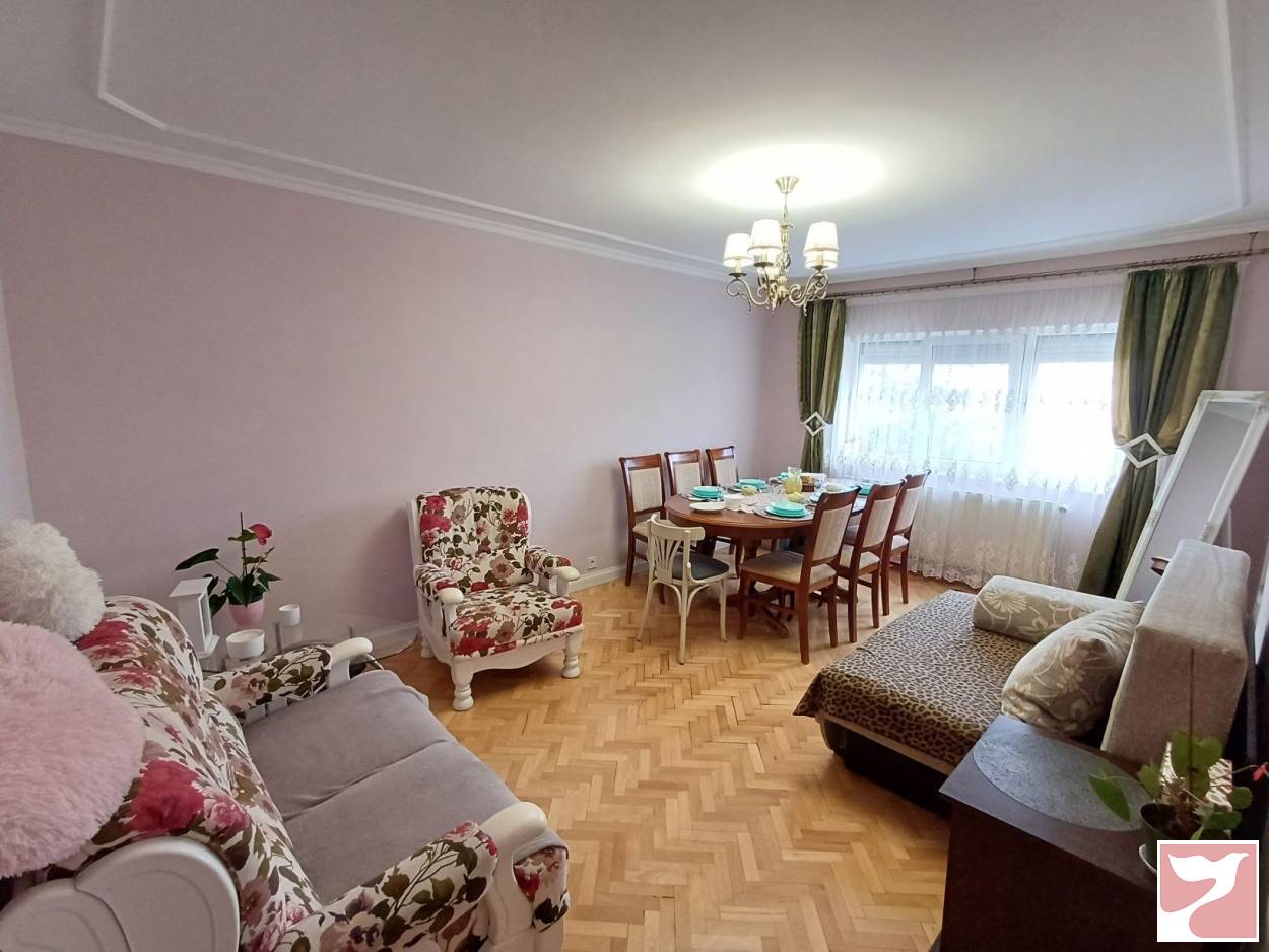 Vanzare apartament  3 CAMERE in Baia Mare, 65 mp