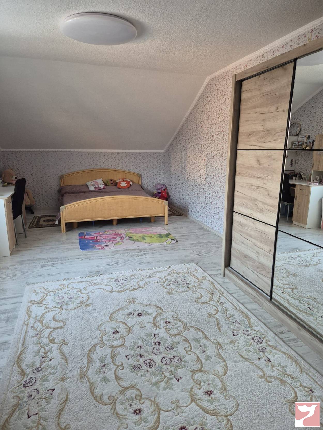 Vanzare casa/vila  3 CAMERE in Oradea, 162 mp