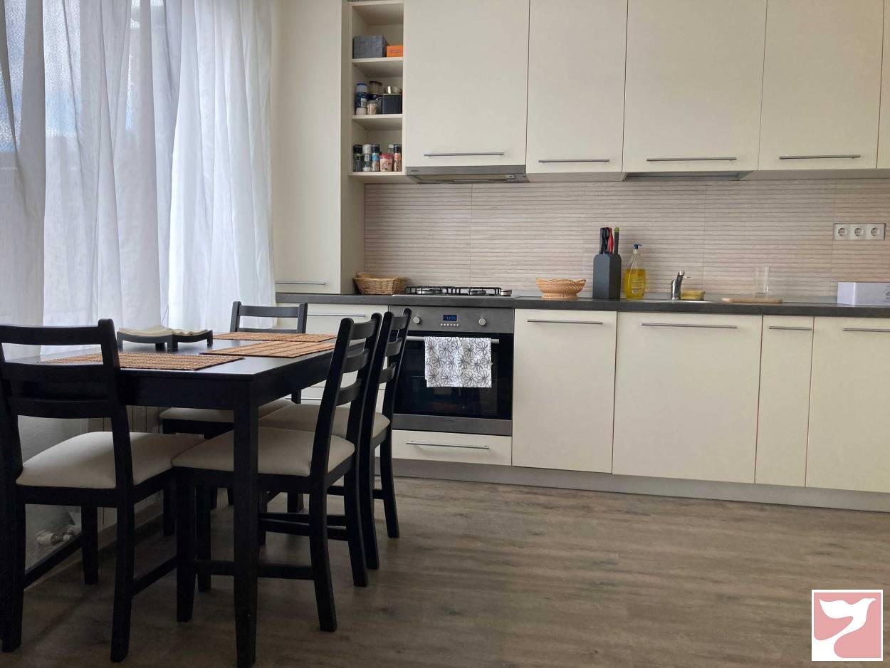 Vanzare casa/vila  3 CAMERE in Sibiu, 83 mp