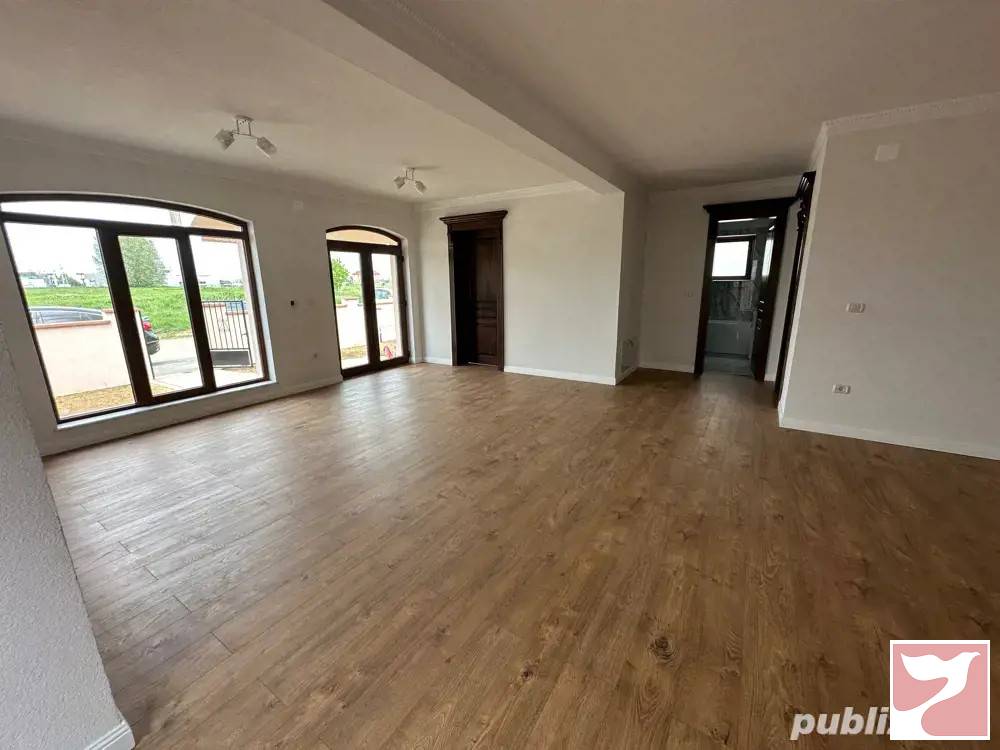 Vanzare casa/vila  6 CAMERE in Timişoara, 140 mp