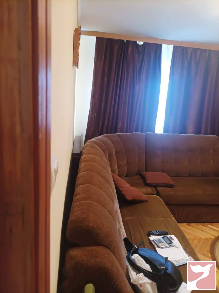 Vanzare apartament  3 CAMERE in Drobeta-Turnu Severin, 1989 mp