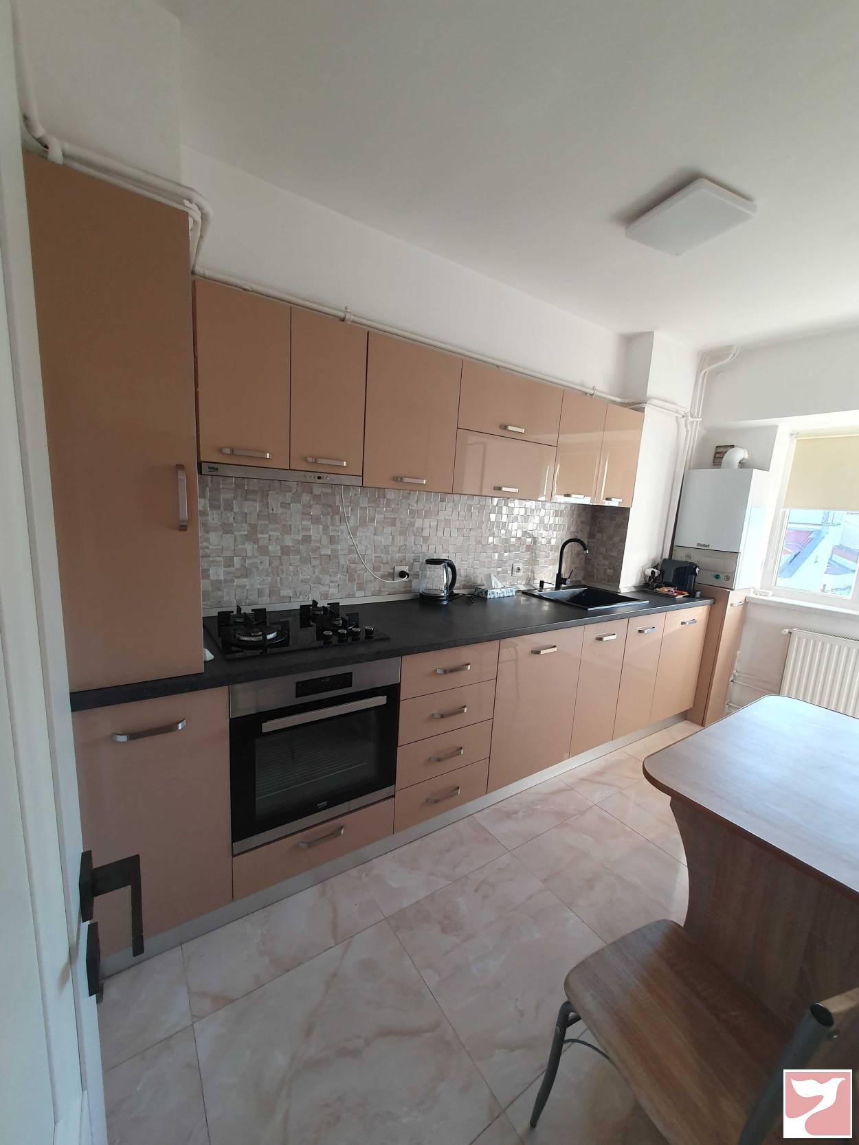 Vanzare apartament  2 CAMERE in Craiova, Calea București, 65 mp