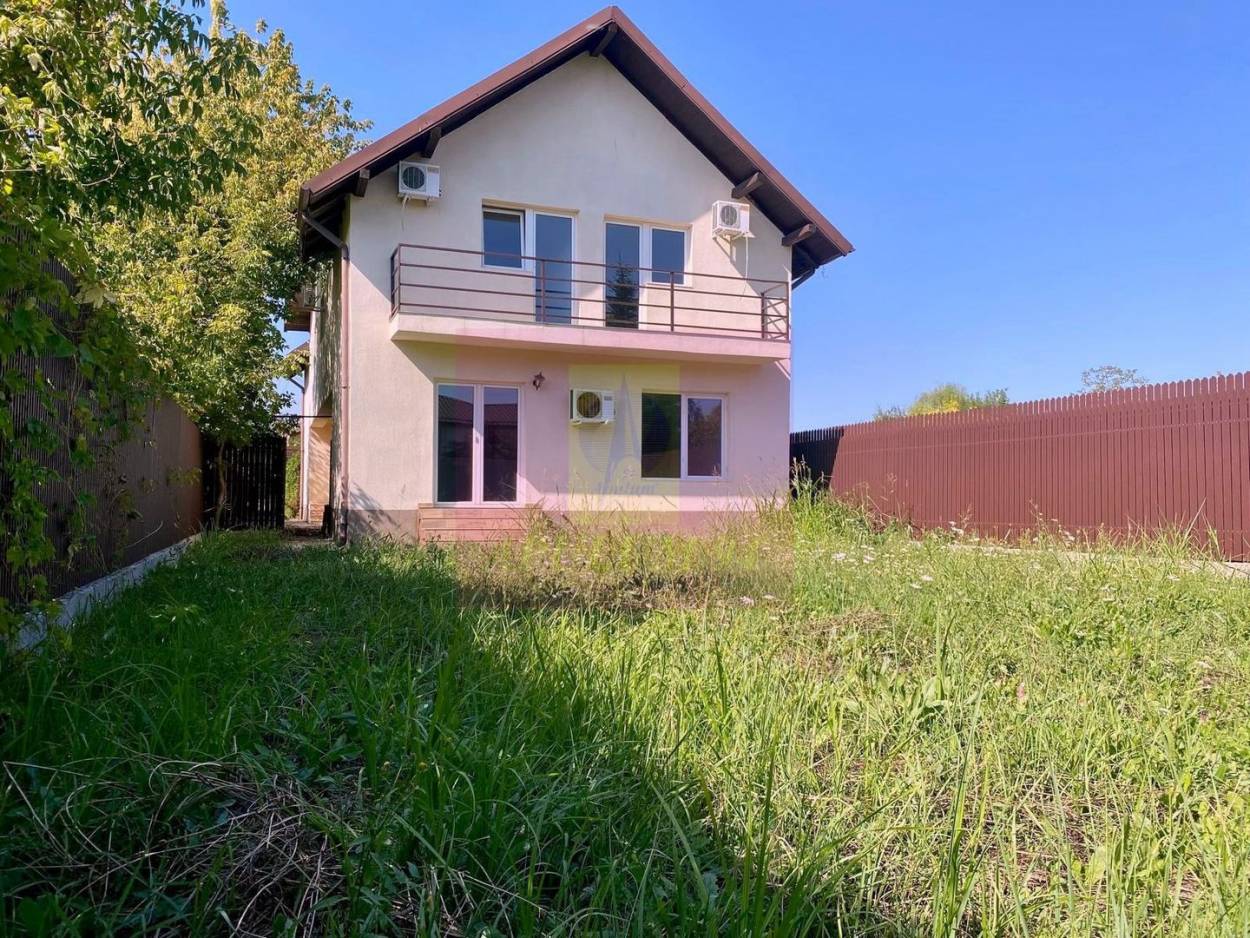Vanzare casa/vila  4 CAMERE in Mogosoaia, 301 mp