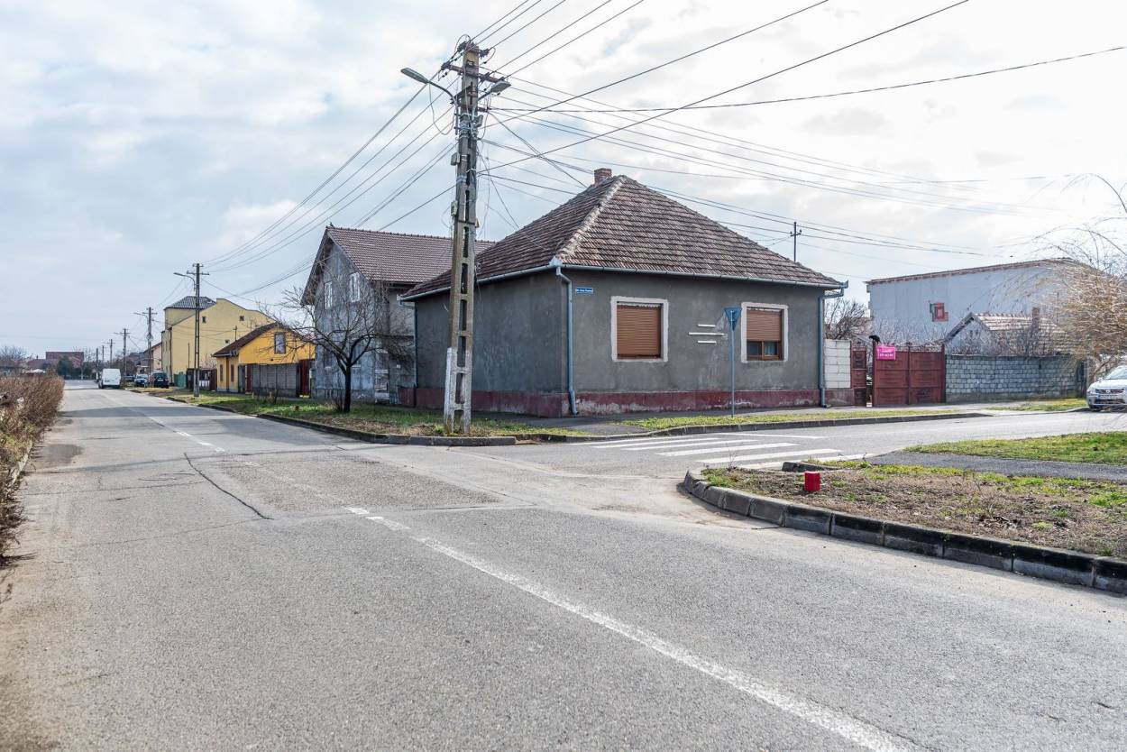 Vanzare casa/vila  3 CAMERE in Arad, Bujac, 150 mp