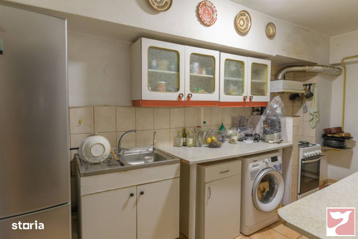 Vanzare apartament  4 CAMERE in Iaşi