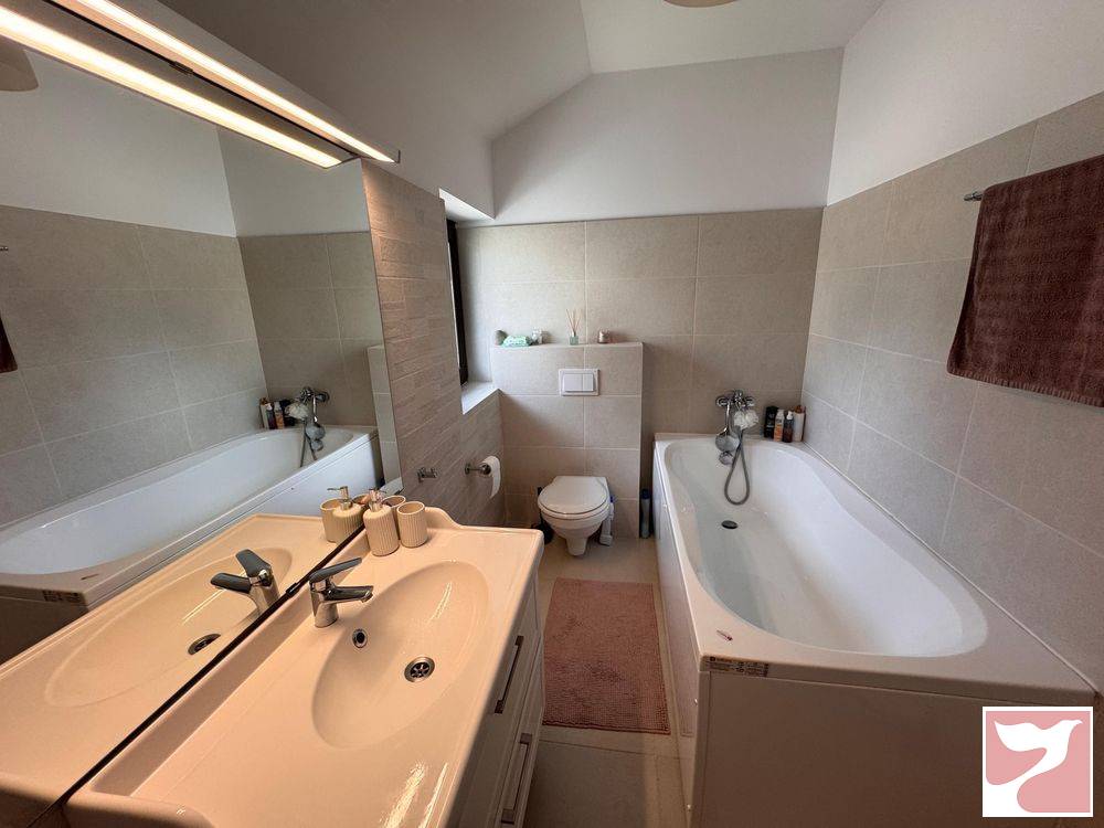 Vanzare casa/vila  4 CAMERE in Timişoara, 81 mp