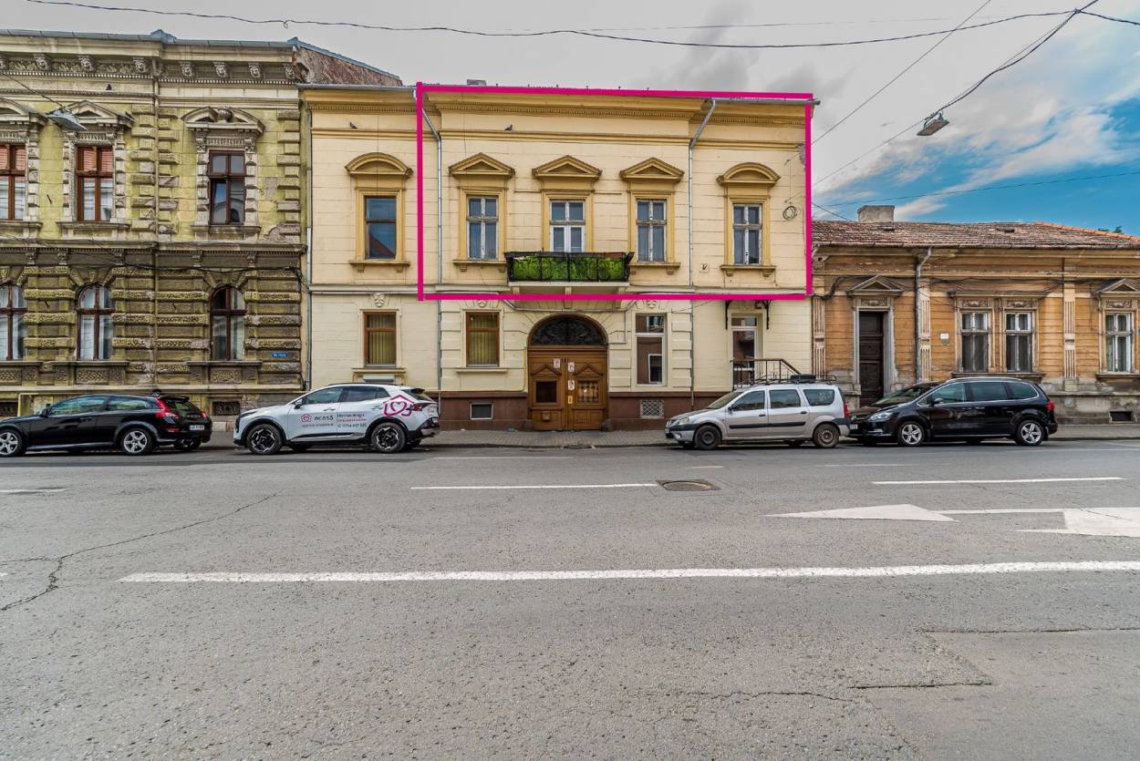 Vanzare apartament  3 CAMERE in Arad, Ultracentral, 179 mp