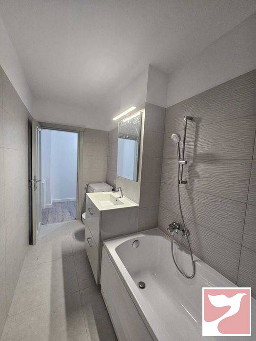 Vanzare apartament  1 CAMERA in Bacău, 33 mp