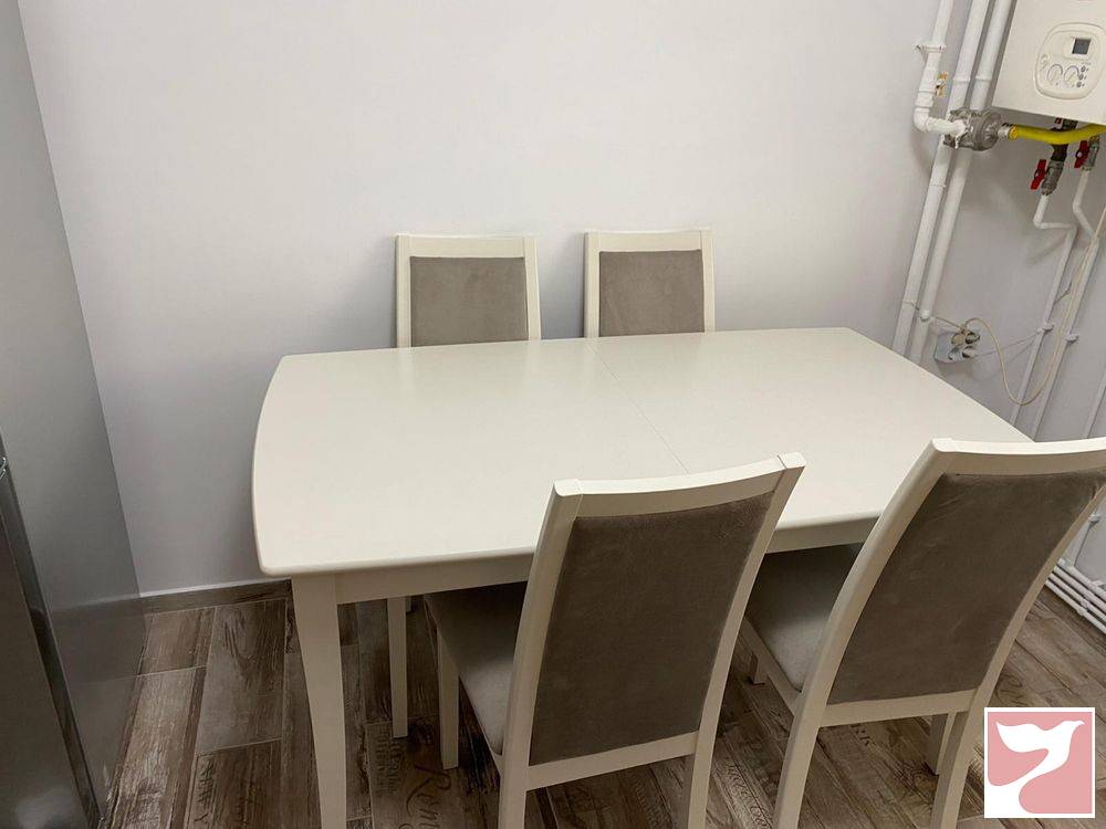 Inchiriere apartament  3 CAMERE in Piteşti, 80 mp