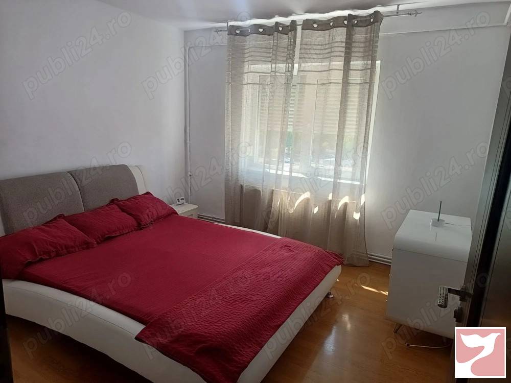 Inchiriere apartament  3 CAMERE in Arad, 88 mp