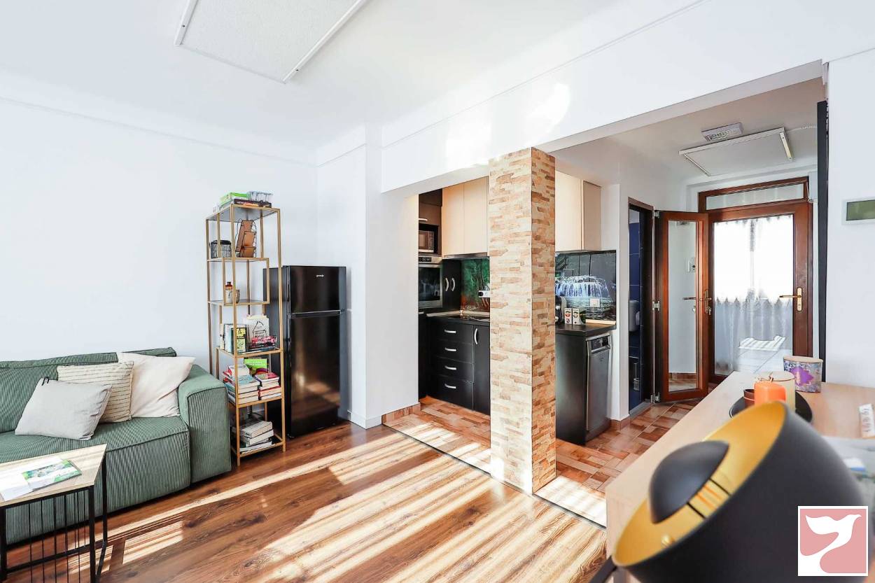 Inchiriere apartament  3 CAMERE in Oradea, 70 mp