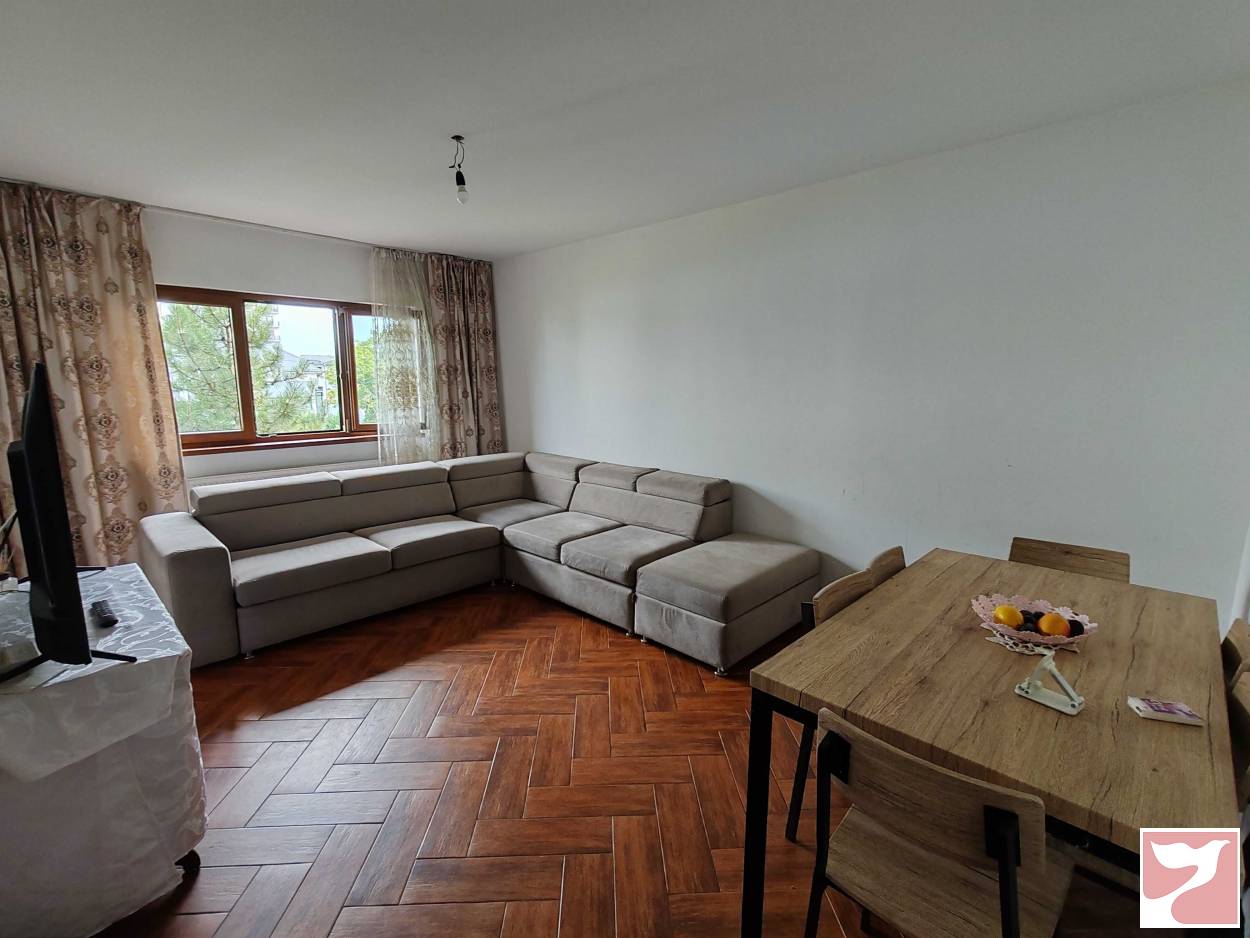 Vanzare apartament  3 CAMERE in Craiova, 72 mp