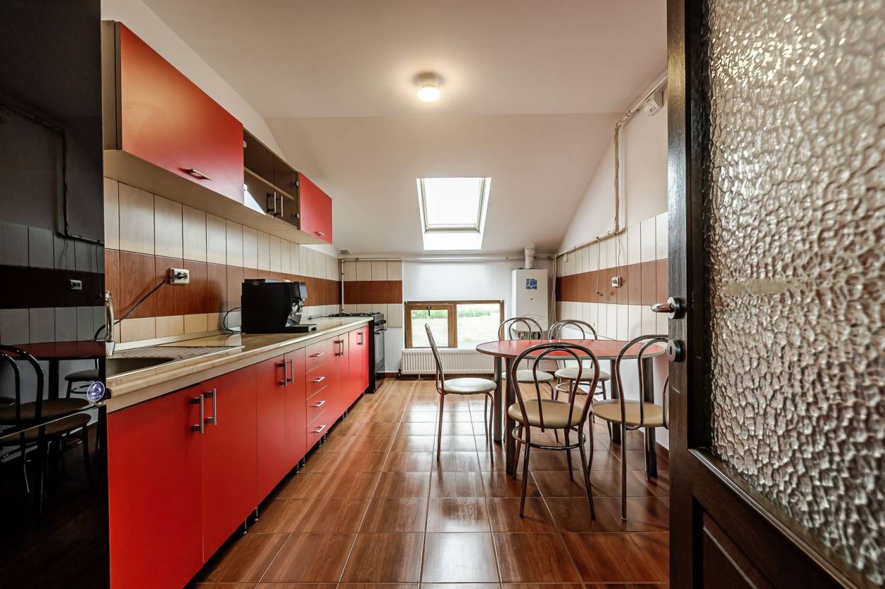 Vanzare apartament  2 CAMERE in Arad, Micalaca, 81 mp