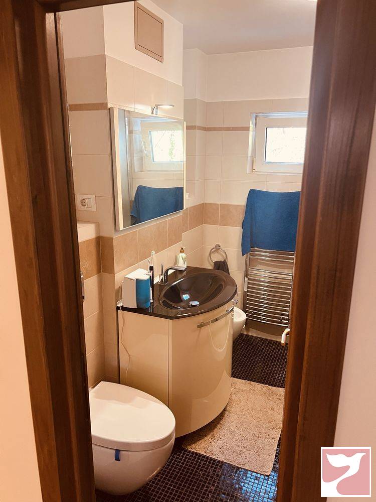 Vanzare apartament  3 CAMERE in Bacău, 80 mp