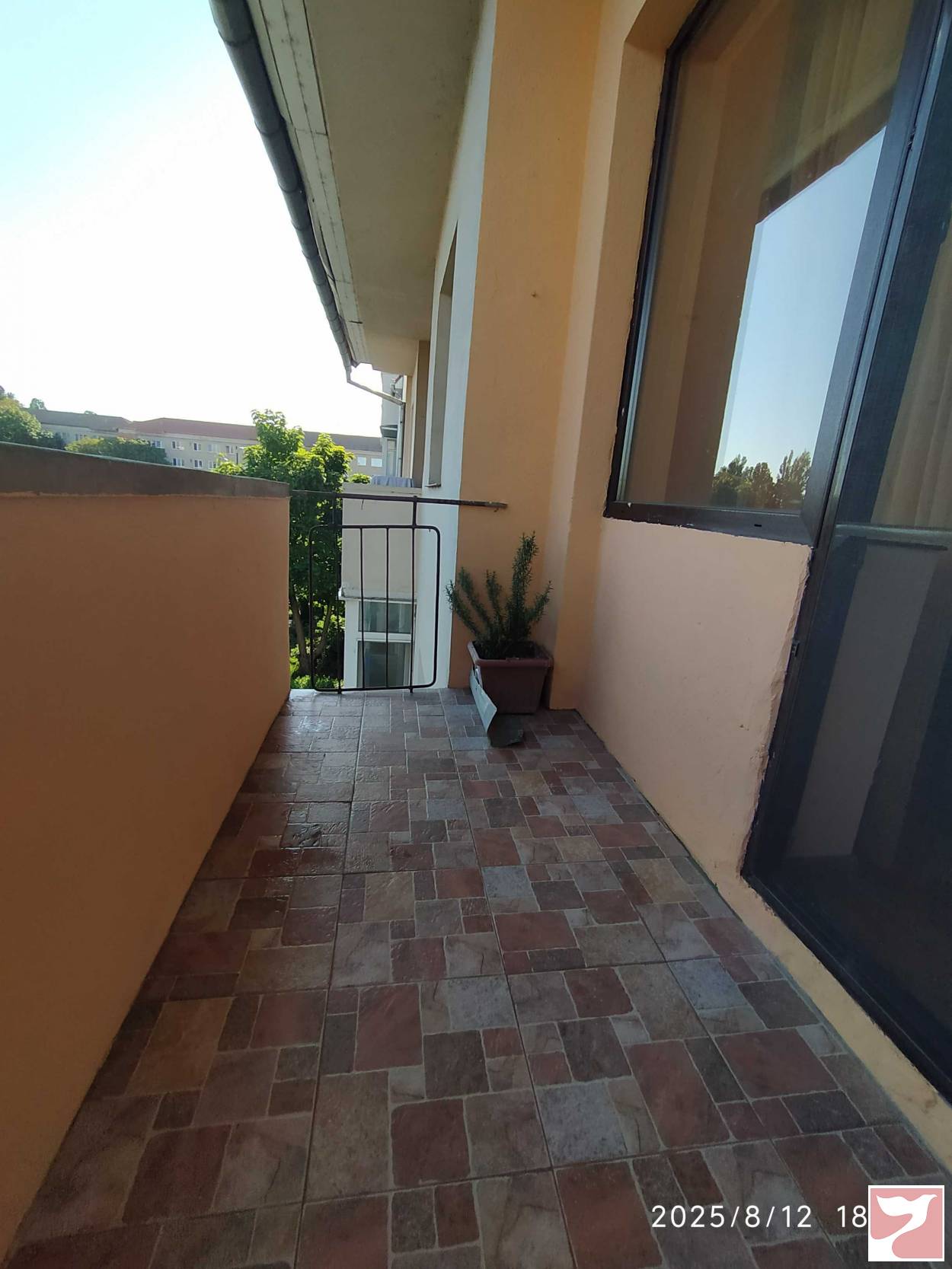 Inchiriere apartament  2 CAMERE in Oradea, 50 mp