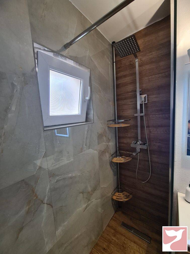 Inchiriere apartament  3 CAMERE in Arad, 88 mp