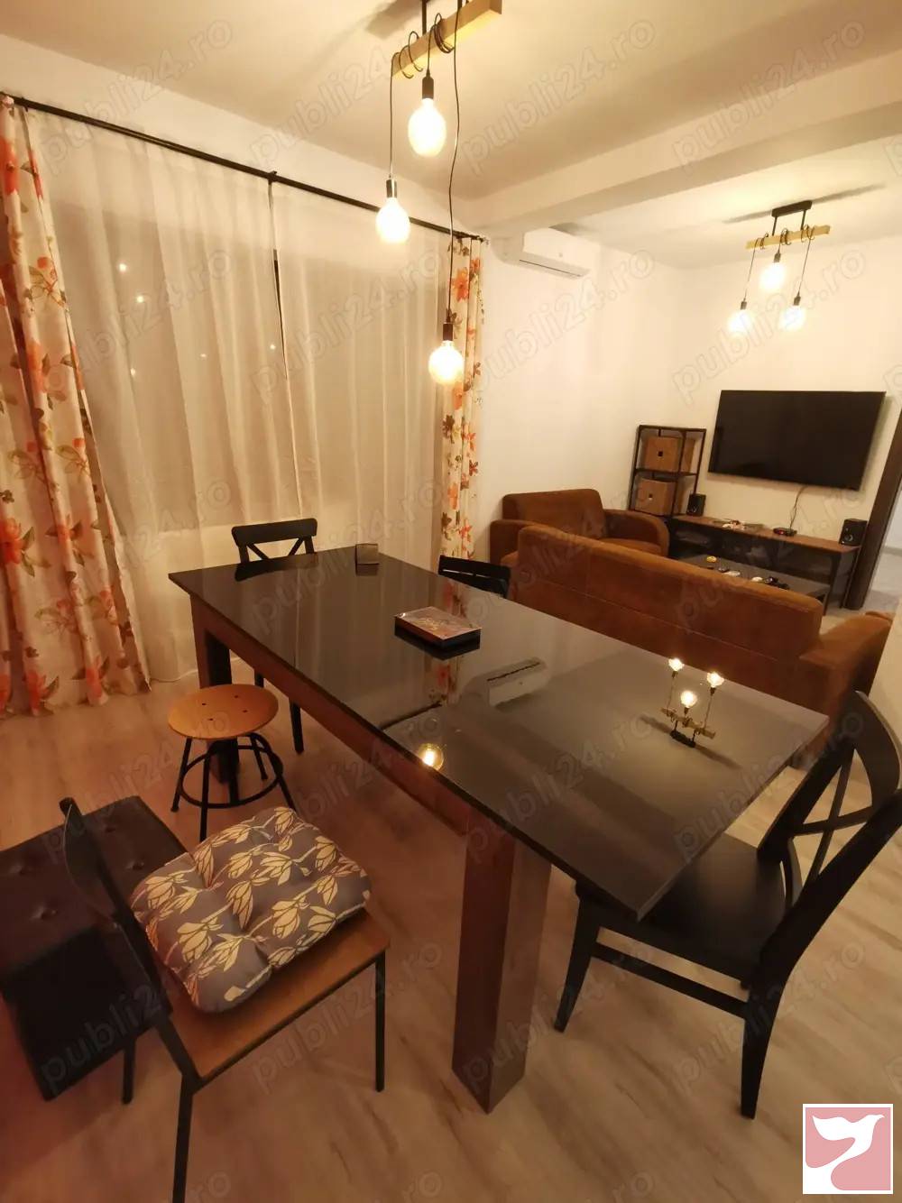 Inchiriere apartament  5 CAMERE in Voluntari, 200 mp