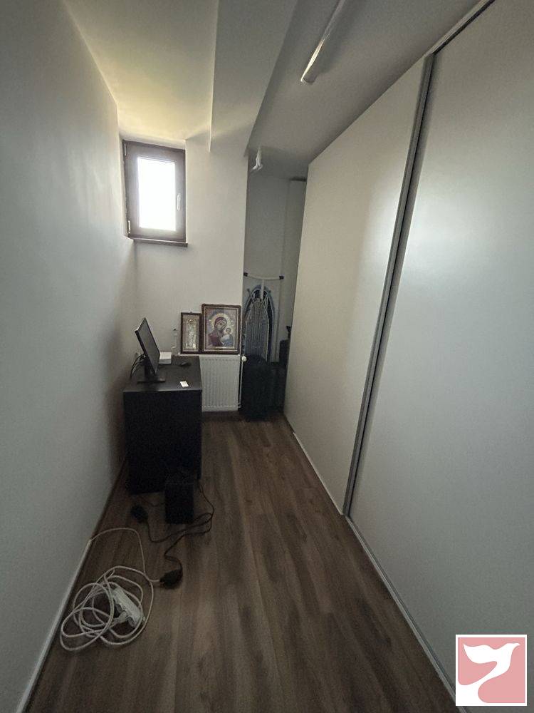 Vanzare casa/vila  4 CAMERE in Sibiu, 330 mp