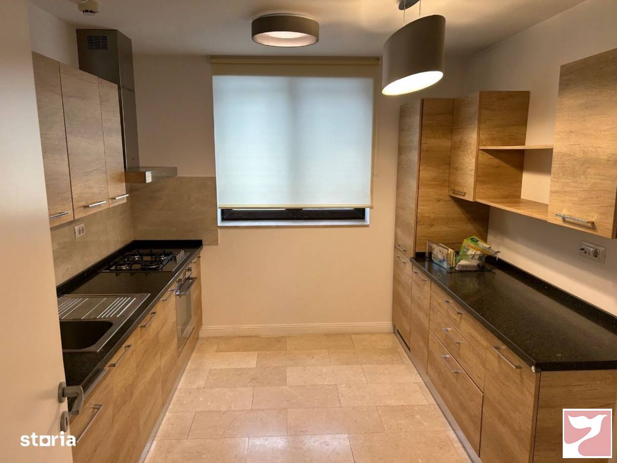 Inchiriere casa/vila  4 CAMERE in Voluntari, 230 mp